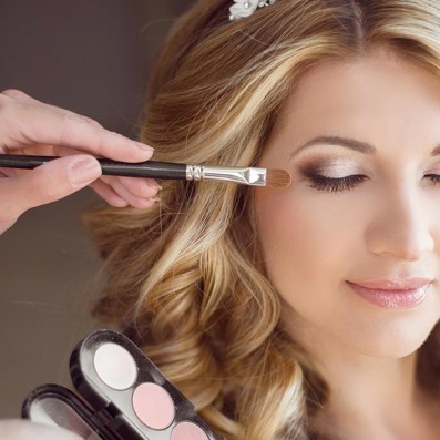 Trucco Sposa (Prova trucco più Trattamento PreTrucco incluso) 